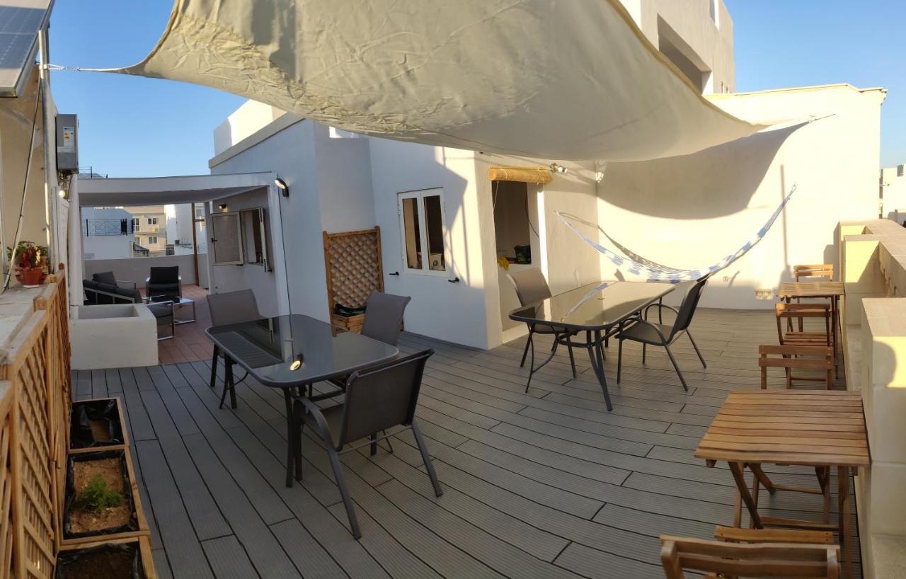 Walter'S B&B Gzira Extérieur photo
